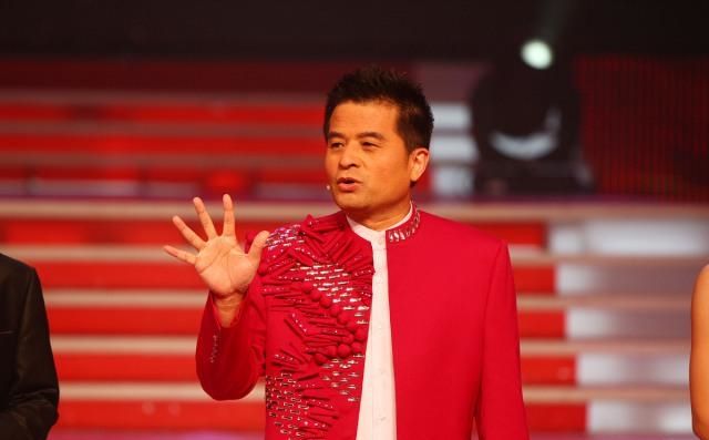 畢福劍追悼會(huì)過(guò)程回顧與紀(jì)念，畢福劍追悼會(huì)回顧與紀(jì)念，緬懷一生，深情送別