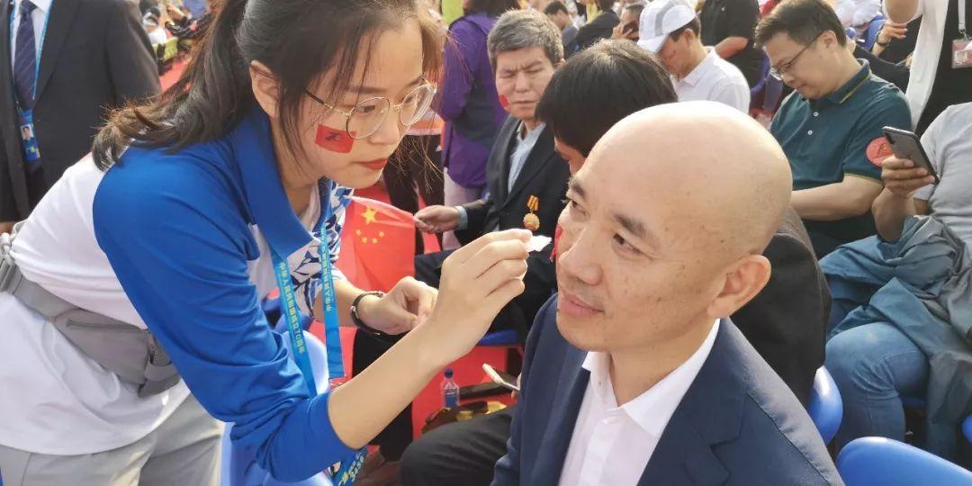 國慶閱兵視頻2019，回顧盛況，完整視頻再現(xiàn)輝煌，2019國慶閱兵回顧，盛況再現(xiàn)，輝煌視頻展現(xiàn)