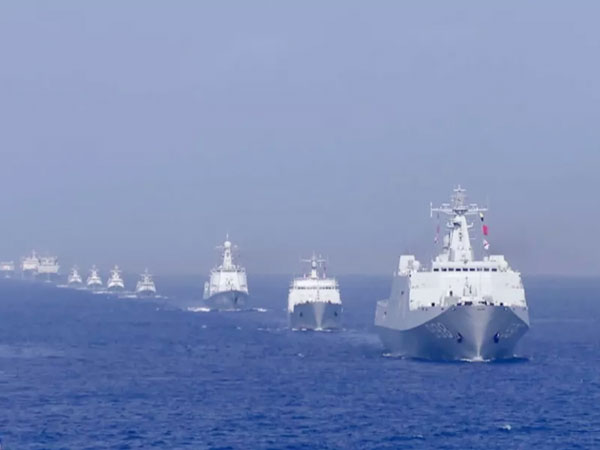人民海軍成立70周年閱兵，輝煌成就與堅定前行，人民海軍成立70周年閱兵，輝煌成就鑄就，堅定前行展雄姿