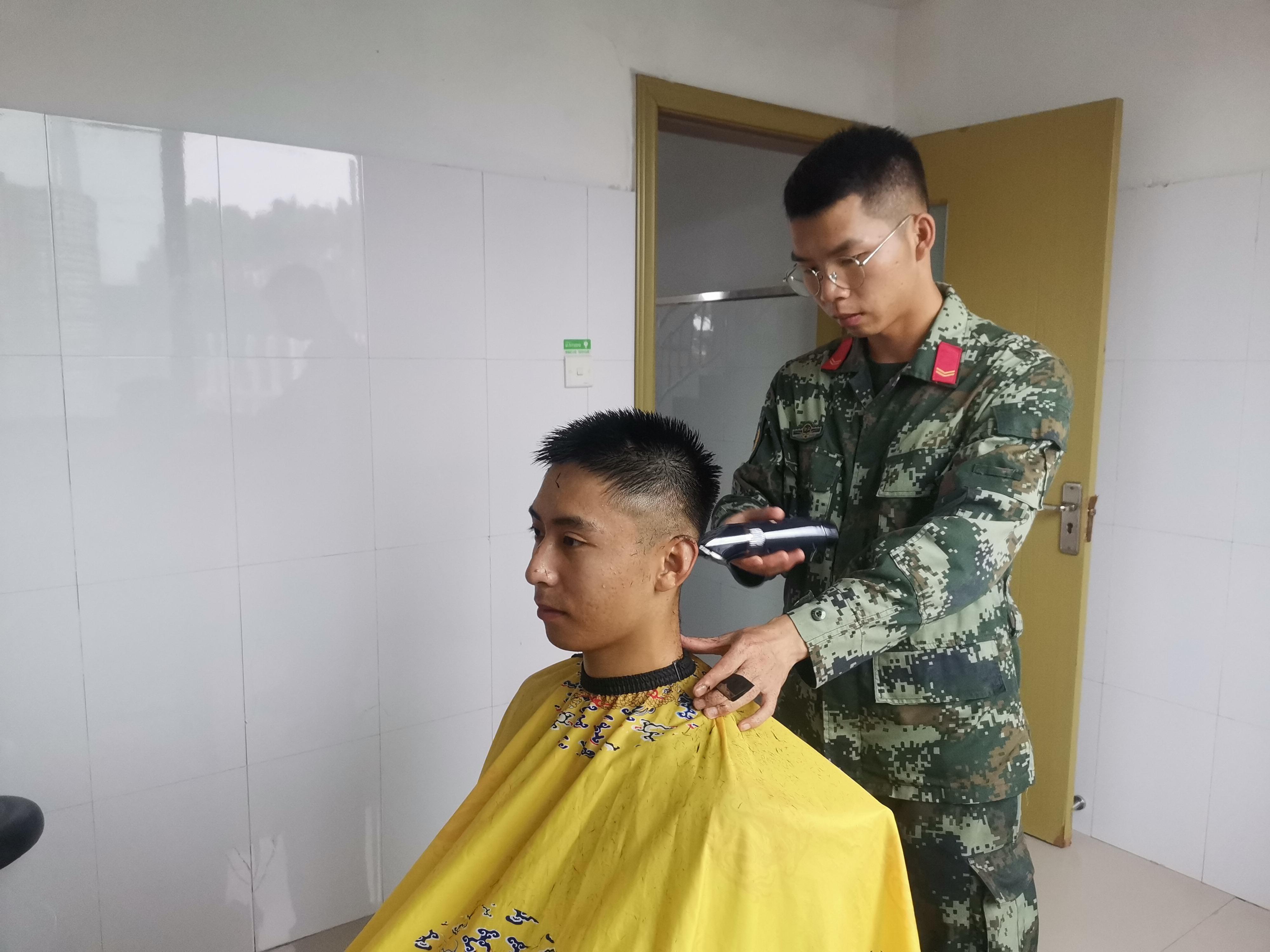 部隊生活，錘煉意志，塑造人生的獨特經(jīng)歷，部隊生活，錘煉意志，塑造人生非凡經(jīng)歷