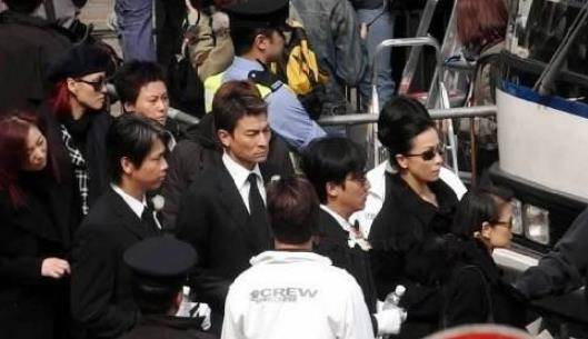 畢福劍追悼會(huì)過(guò)程回顧，緬懷巨星，致敬傳奇人生，畢福劍追悼會(huì)回顧，緬懷巨星，致敬傳奇人生